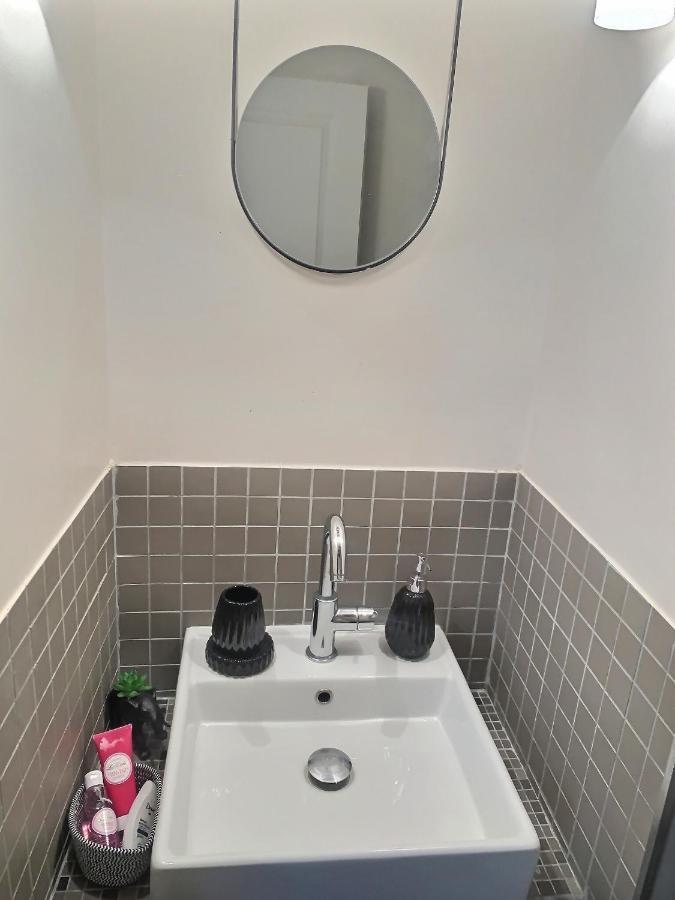 Appartement Hyper Centre De St Germain En Laye 4Min Du Rer Сен-Жермен-ан-Ле Экстерьер фото